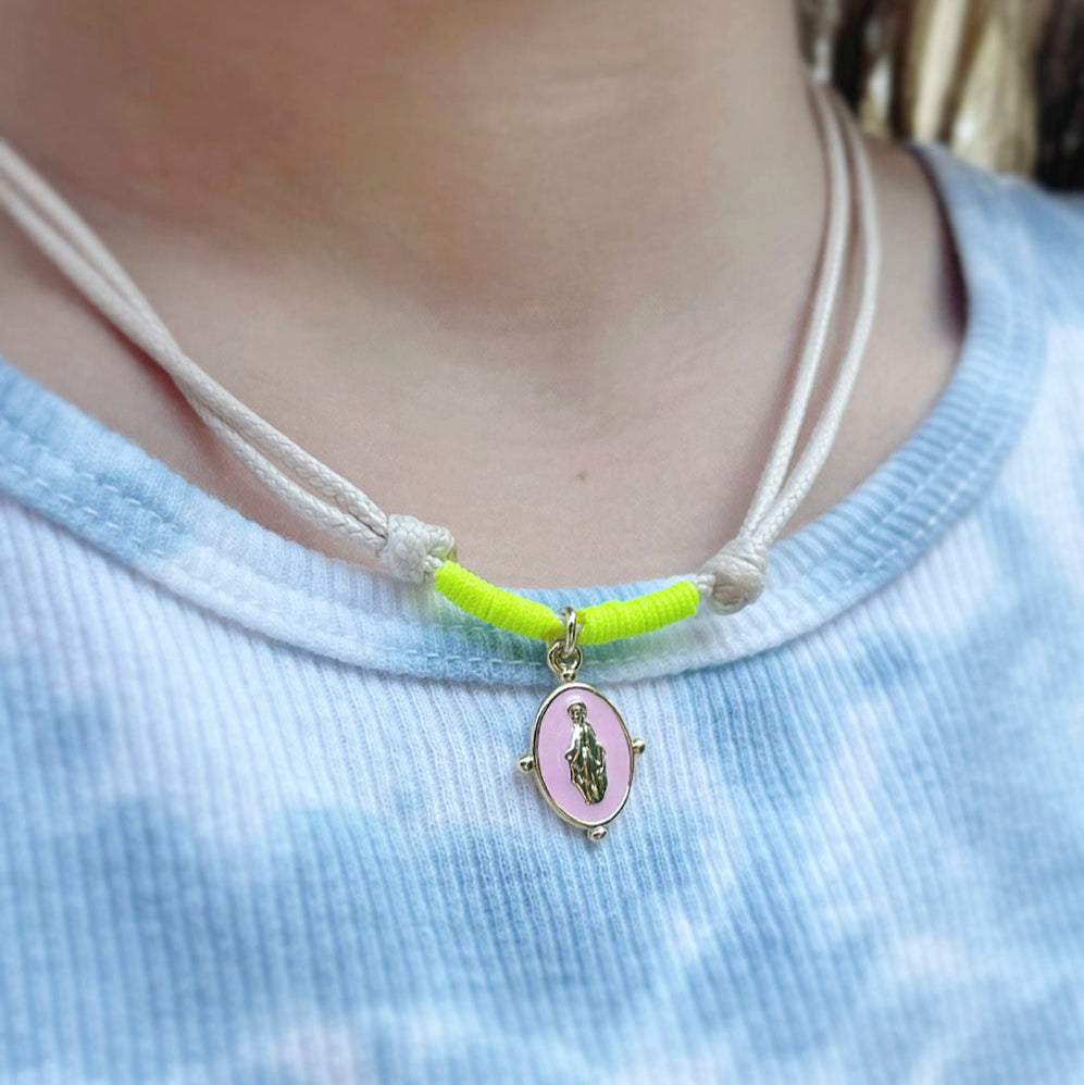 Collar Virgen colores