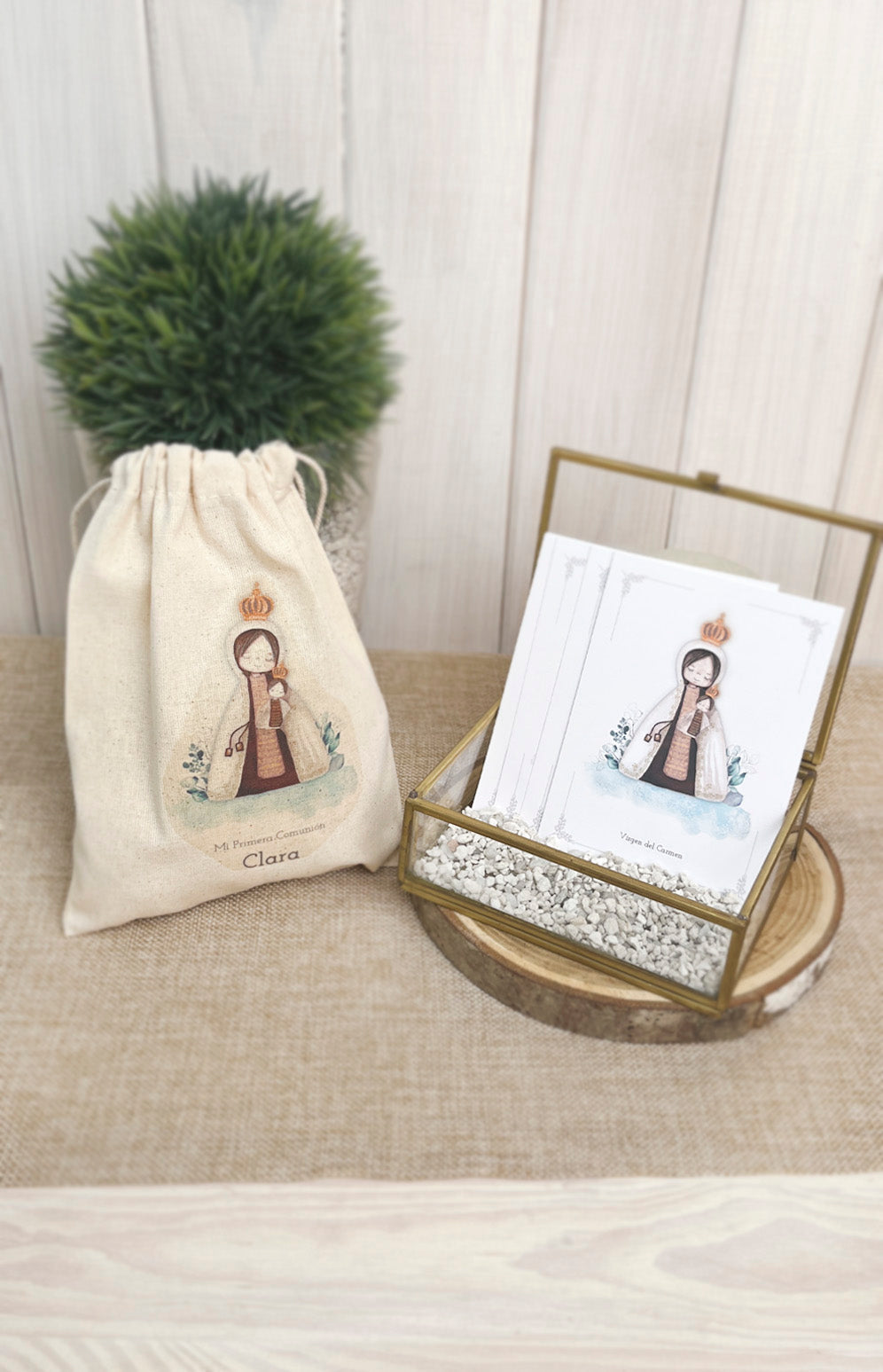 Set Bautizo Niña 1: 24 Santitos + 1 Bolsa de Santitos + Vela Ceremonia