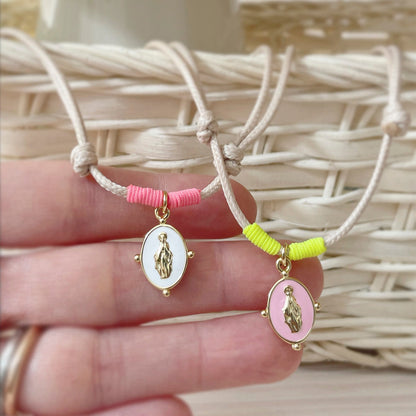 Collar Virgen colores