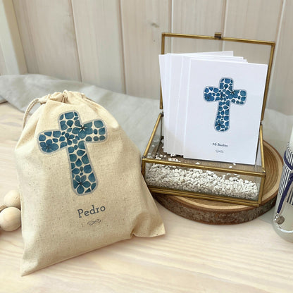 Set Bautizo Niño 1: 24 Santitos + 1 Bolsa de Santitos + Vela Ceremonia